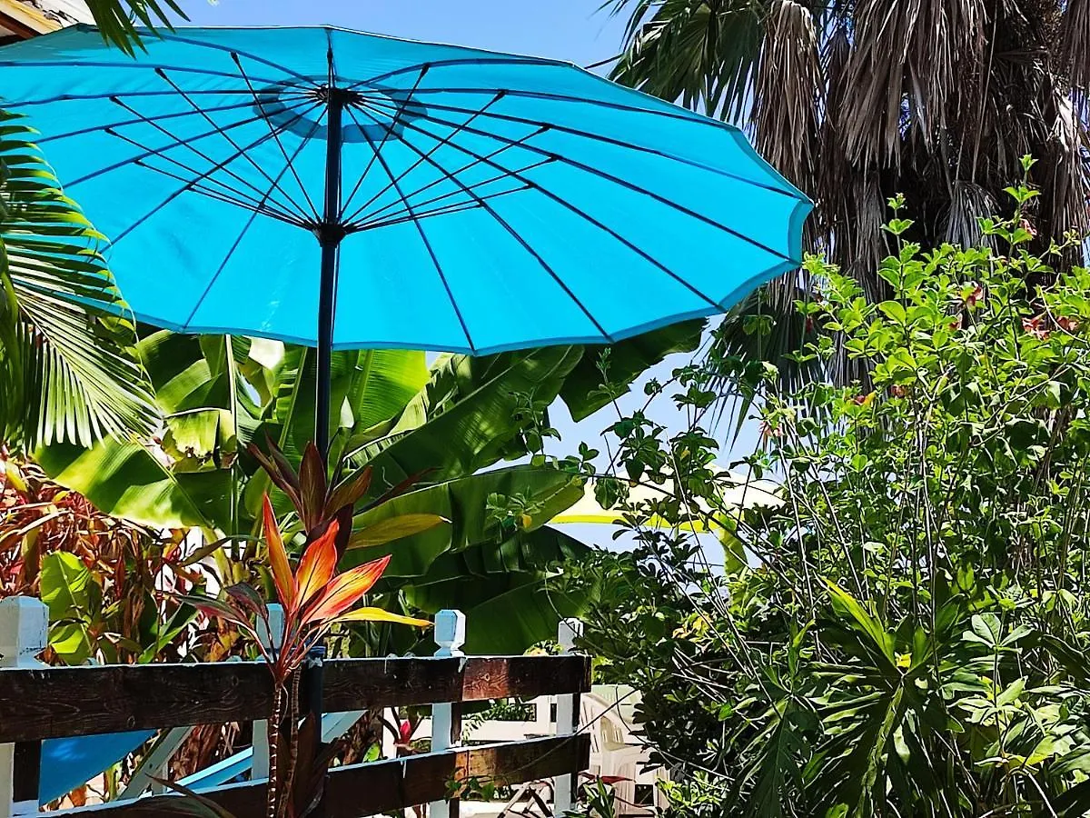 Gites Tainaco Vieux-Habitants 0*,  Guadeloupe